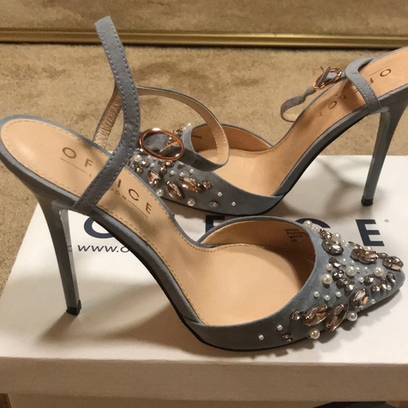 Jewel embellished pumps **New Year Special** - Picture 4 of 4